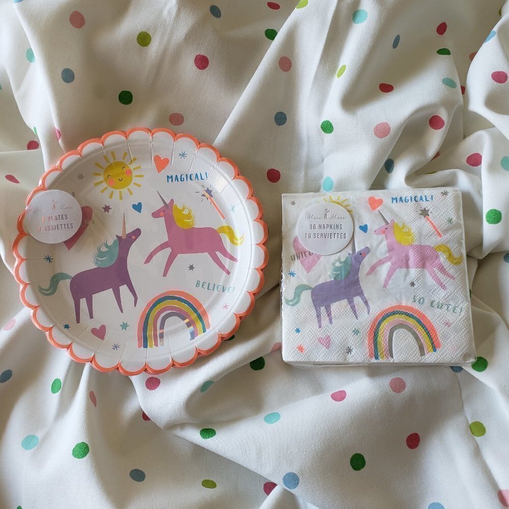 NWT - Meri Meri Unicorn Rainbow Paper Plates (8) and Paper Napkins (16)